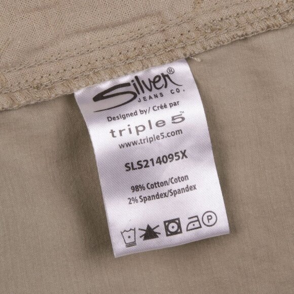 SILVER Jeans Khaki Shorts Mid Rise Stretch Chino Tan Beige Plus 24 Summer NEW - Picture 6 of 7